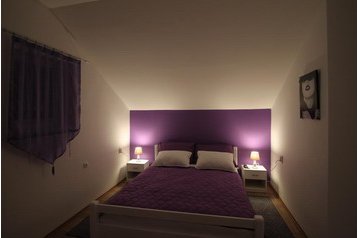 Croacia Chata Otočac, Exterior